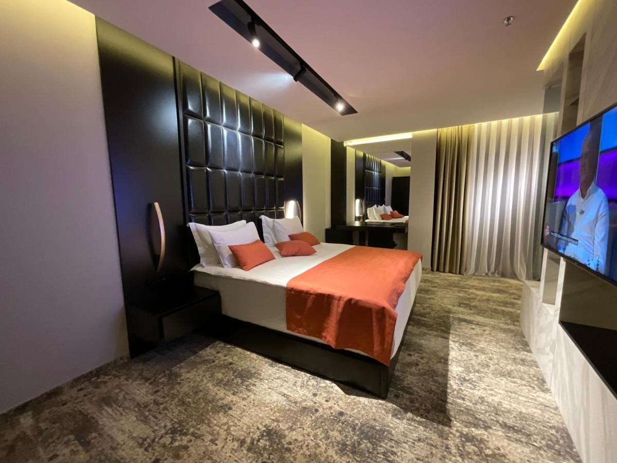 Palace Hotel & Spa Titova Mitrovica Extérieur photo