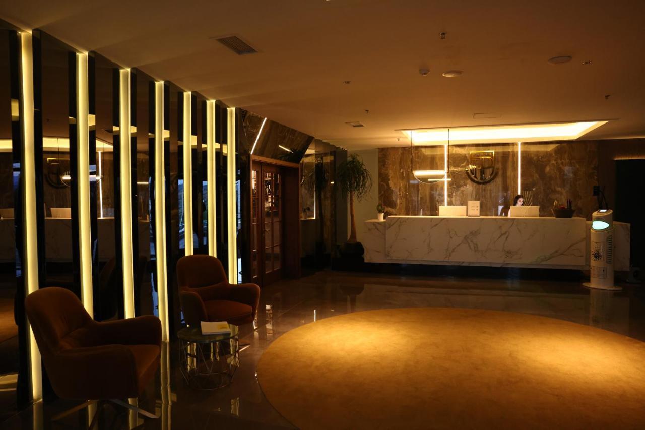 Palace Hotel & Spa Titova Mitrovica Extérieur photo