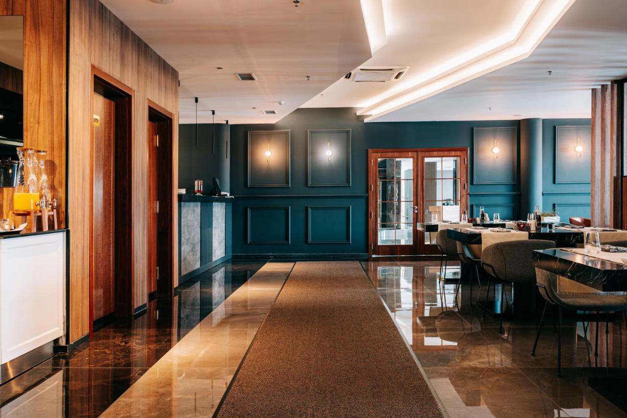 Palace Hotel & Spa Titova Mitrovica Extérieur photo