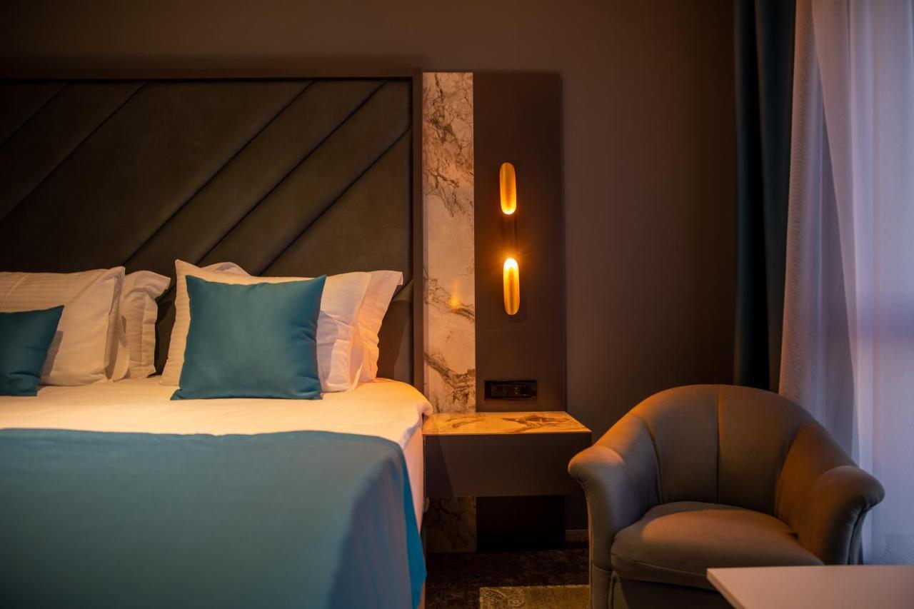 Palace Hotel & Spa Titova Mitrovica Extérieur photo