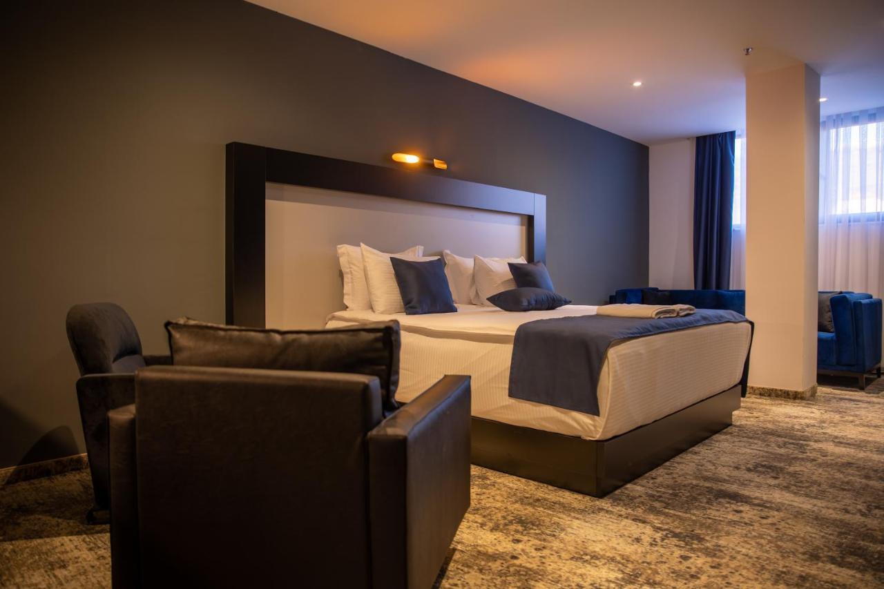 Palace Hotel & Spa Titova Mitrovica Extérieur photo