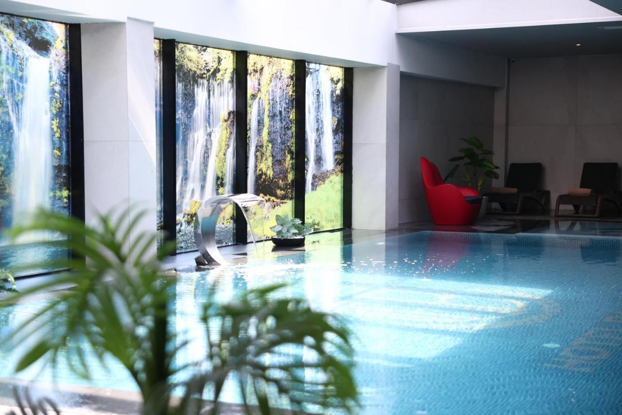 Palace Hotel & Spa Titova Mitrovica Extérieur photo